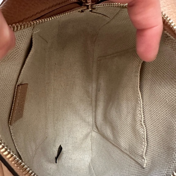 ‼️SOLD‼️ Gucci Soho Disco Bag Small Leather Camelia Beige Crossbody - Picture 12 of 16